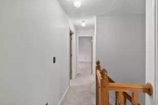 7565 Harbour Town Dr, Pickerington, OH 43147 - Photo 18