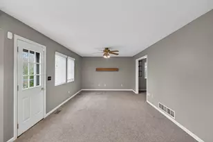 7565 Harbour Town Dr, Pickerington, OH 43147 - Photo 14