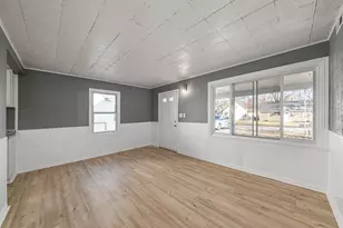 2861 Woodland Ave, Columbus, OH 43224 - Photo 6