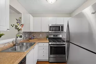 4010 Meadowick Dr, Columbus, OH 43230 - Photo 6