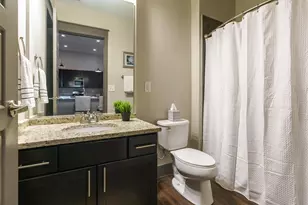 570 S Front St, Columbus, OH 43215 - Photo 16