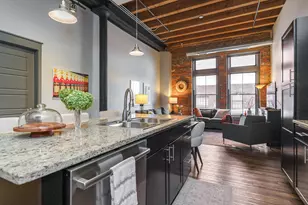 570 S Front St, Columbus, OH 43215 - Photo 8