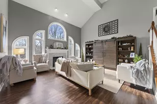 517 Trace Dr, Delaware, OH 43015 - Photo 2