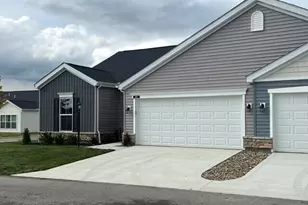 118 Wellesley Dr, Delaware, OH 43015 - Photo 1