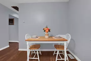 182 E Center St, London, OH 43140 - Photo 12