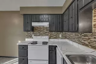 625 Country Club Dr, Newark, OH 43055 - Photo 16