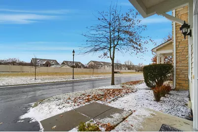 4307 Club Trail Lane #27, Grove City, OH 43123 - Photo 4