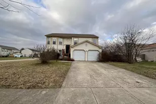 242 Monarch Dr, Pataskala, OH 43062 - Photo 1