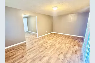 202 Plum Street, Danville, OH 43014 - Photo 4