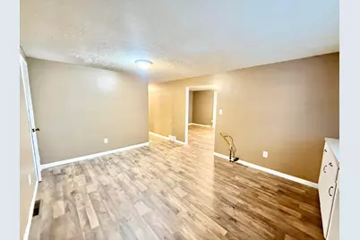 202 Plum Street, Danville, OH 43014 - Photo 8