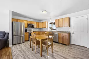 83 W Madison Dr NE, Newark, OH 43055 - Photo 10