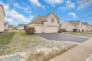 3796 Village Club Dr, Powell, OH 43065 - Photo 4