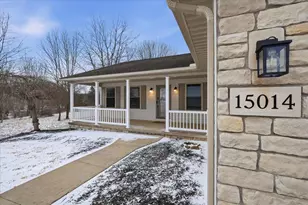 15014 Monroe Mills, Mount Vernon, OH 43050 - Photo 2