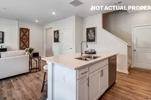 1493 Jarry Ave, Columbus, OH 43228 - Photo 14