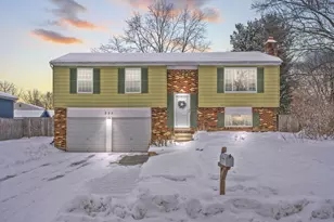 377 Highbury Crescen, Columbus, OH 43230 - Photo 2