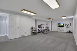 4976 Conifer Dr, Westerville, OH 43081 - Photo 38