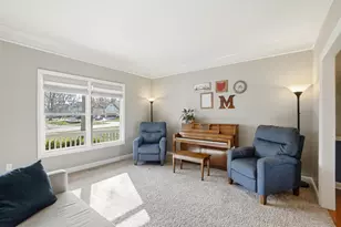 1229 Venetian Way, Columbus, OH 43230 - Photo 32