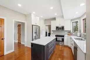 1229 Venetian Way, Columbus, OH 43230 - Photo 20