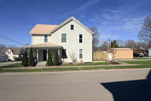 301 N Elm St, Bellefontaine, OH 43311 - Photo 1