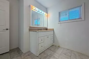 301 N Elm St, Bellefontaine, OH 43311 - Photo 20