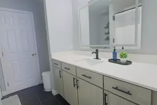 1921 Bashan Dr, Columbus, OH 43228 - Photo 18