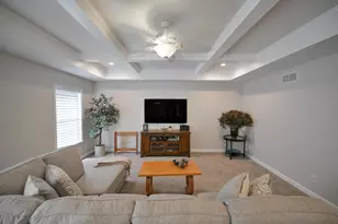 1327 Kingsgate Rd, Springfield, OH 45503 - Photo 12