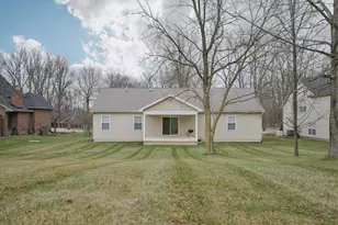 1327 Kingsgate Rd, Springfield, OH 45503 - Photo 4