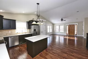 817 Highland Hills Dr, Howard, OH 43028 - Photo 12