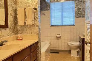 2272 Fishinger Rd, Columbus, OH 43221 - Photo 24