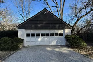2272 Fishinger Rd, Columbus, OH 43221 - Photo 8