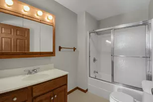 37 Riverview Dr, Shelby, OH 44875 - Photo 18