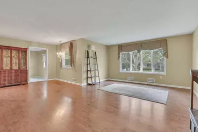 122 Wilshire Drive, Hebron, OH 43025 - Photo 8