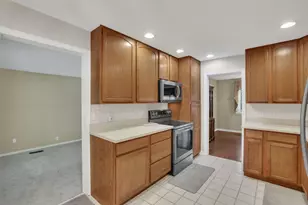 122 Wilshire Dr, Hebron, OH 43025 - Photo 12