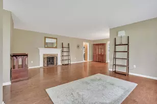 122 Wilshire Dr, Hebron, OH 43025 - Photo 4