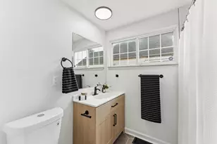 2724 S High St, Columbus, OH 43207 - Photo 20