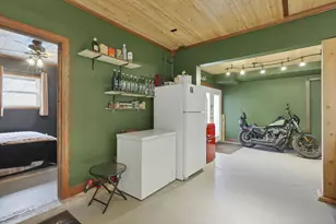 1065 Bernard Rd, Columbus, OH 43221 - Photo 34