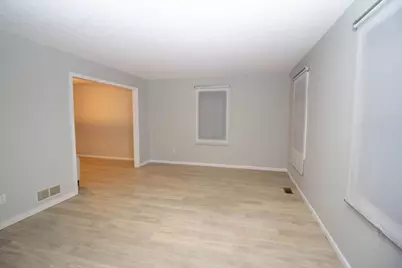 445 Hawthorne Place, Reynoldsburg, OH 43068 - Photo 2