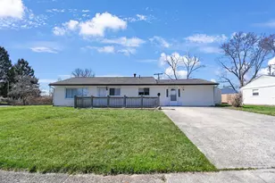 4344 Broadhurst Dr, Columbus, OH 43213 - Photo 1