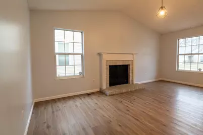 3571 Frenchpark Drive, Columbus, OH 43231 - Photo 6