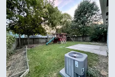 3571 Frenchpark Drive, Columbus, OH 43231 - Photo 14