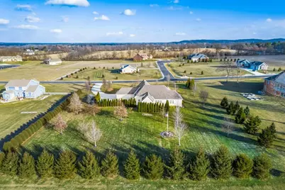 5803 White Tail Drive, Canal Winchester, OH 43110 - Photo 2