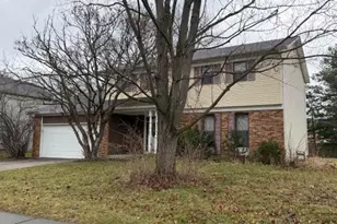 256 Spring Hollow Ln, Westerville, OH 43081 - Photo 2