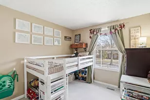 855 Humboldt Dr W, Columbus, OH 43230 - Photo 16