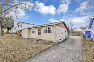 1641 Greenville Rd, Columbus, OH 43223 - Photo 4