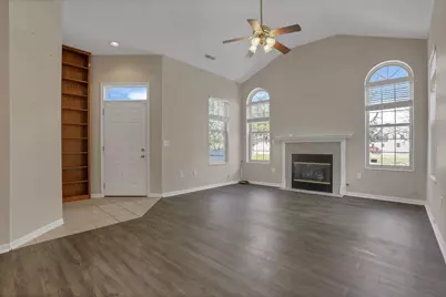 2135 William T Circle, Lancaster, OH 43130 - Photo 4