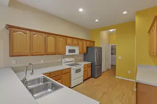 2135 William T Cir, Lancaster, OH 43130 - Photo 10