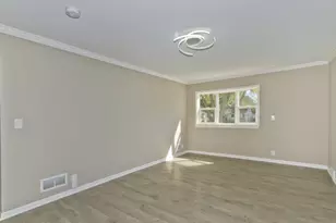 205 N Gould Rd, Columbus, OH 43209 - Photo 6