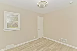 205 N Gould Rd, Columbus, OH 43209 - Photo 20