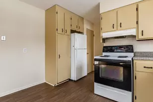 6295 Dresden Rd, Zanesville, OH 43701 - Photo 8