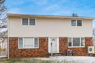 6295 Dresden Rd, Zanesville, OH 43701 - Photo 2